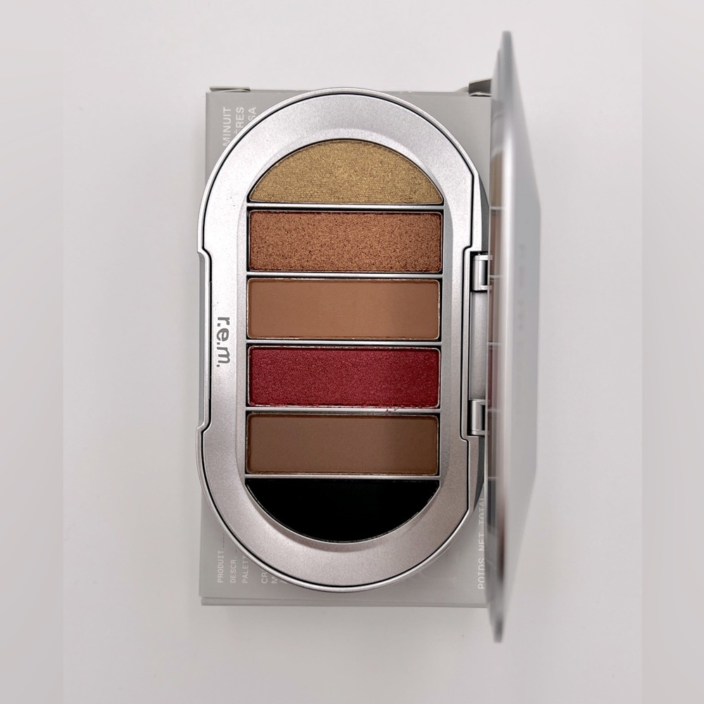 NIB r.e.m. beauty Midnight Shadows Palette - Principessa